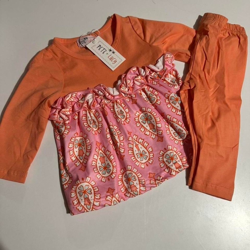 New Pete & Lucy 2 pic Set with Leggings Size 4‎